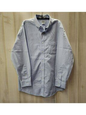 L.L. Bean Wrinkle-Free Lt Blue Button-Up Shirt 16 1/2 33 Slightly Fitted Cotton